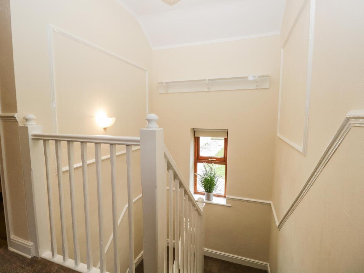 Laithe Cottage Ulverston Exterior photo